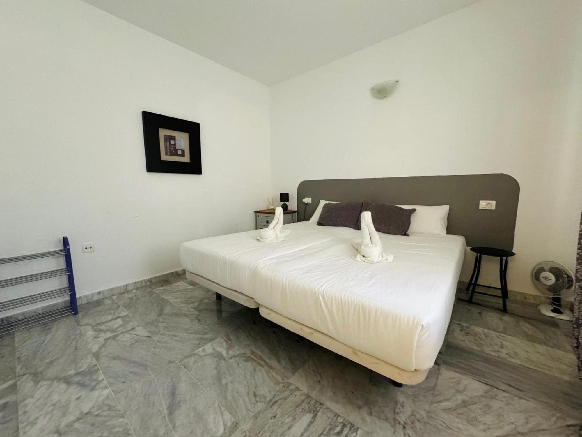 Rio'S Apartment Los Cristianos Arona  Bagian luar foto